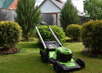 аккумуляторная газонокосилка Greenworks GD40LM48SP