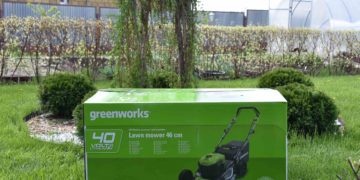 аккумуляторная газонокосилка Greenworks GD40LM46SP: коробка