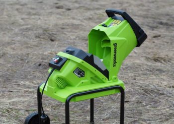 как подготовить участок к осени вместе с Greenworks