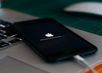 операционная система iOS 16