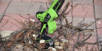 аккумуляторная цепная пила Greenworks GD24CSMNX