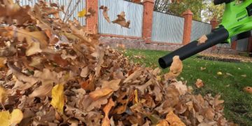 аккумуляторная воздуходувка-пылесос Greenworks GD40BVII